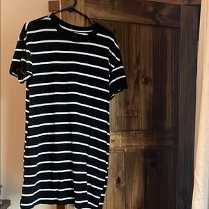 Black and White Striped Tshirt Dress Sz L